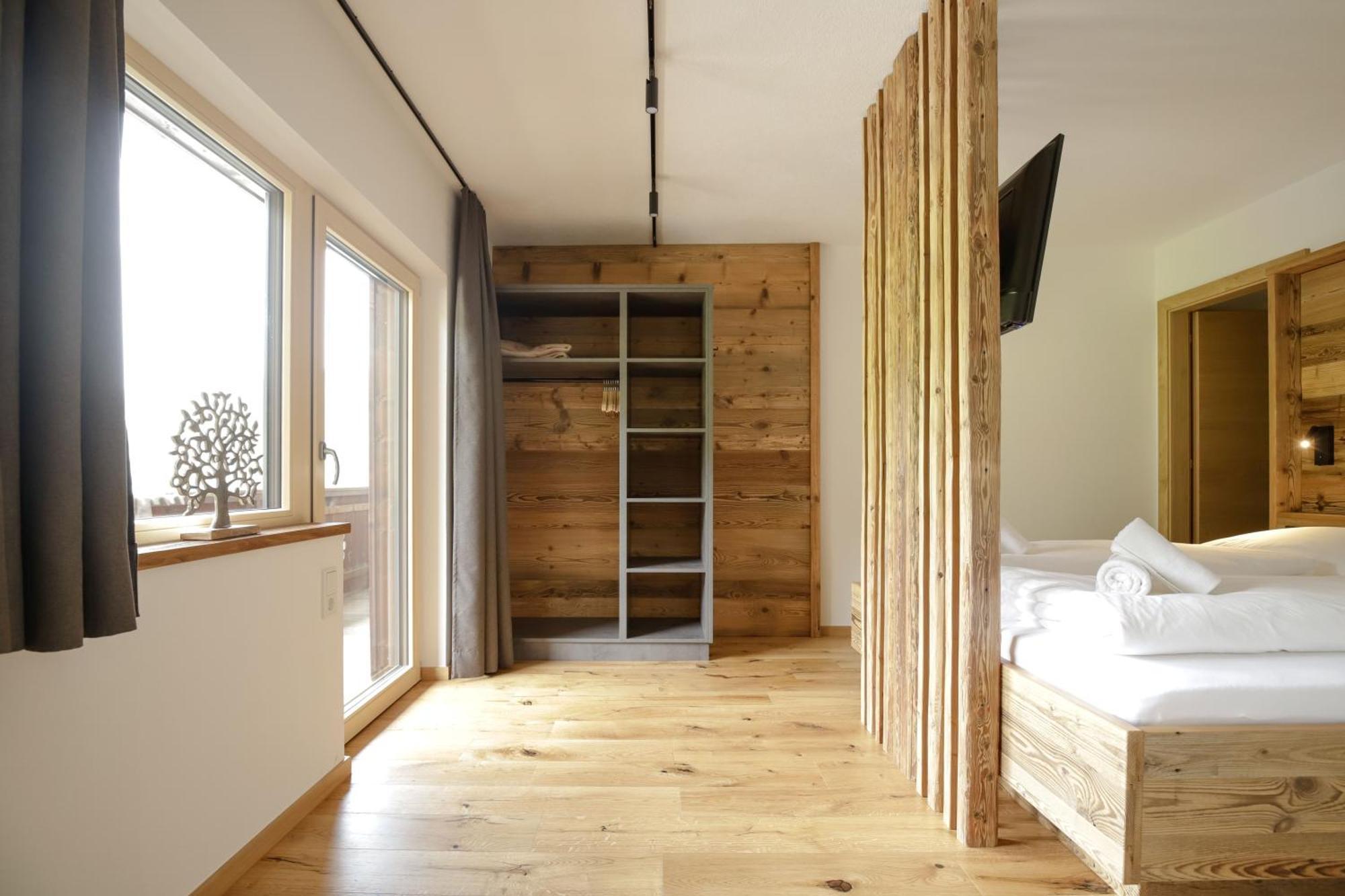 Wolf Apartments Padaun Vals المظهر الخارجي الصورة